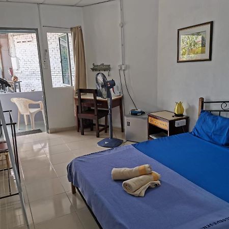 Langkawi Village Budget Rooms Pantai Cenang  Buitenkant foto